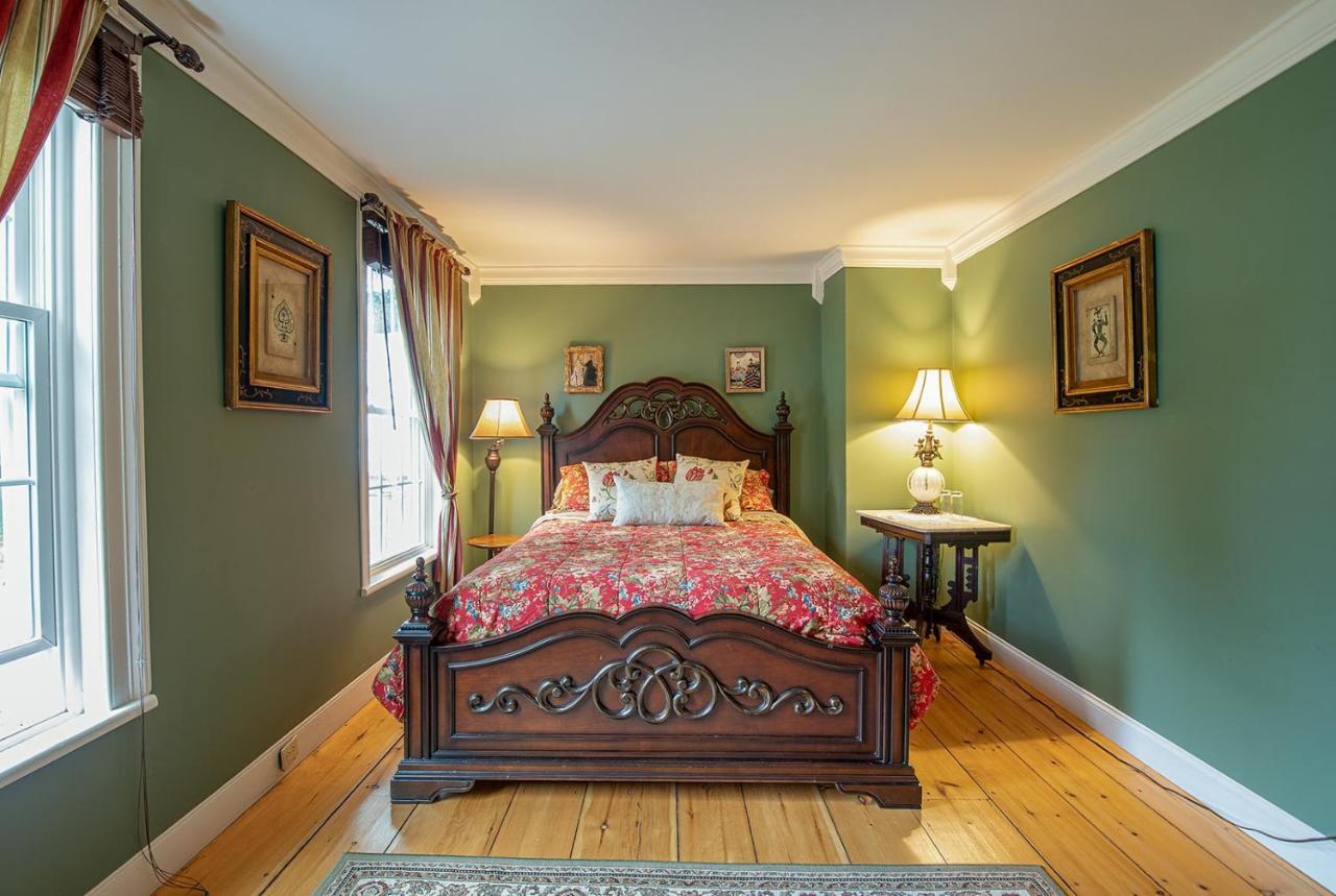 Van Winkle Inn Greenville 외부 사진